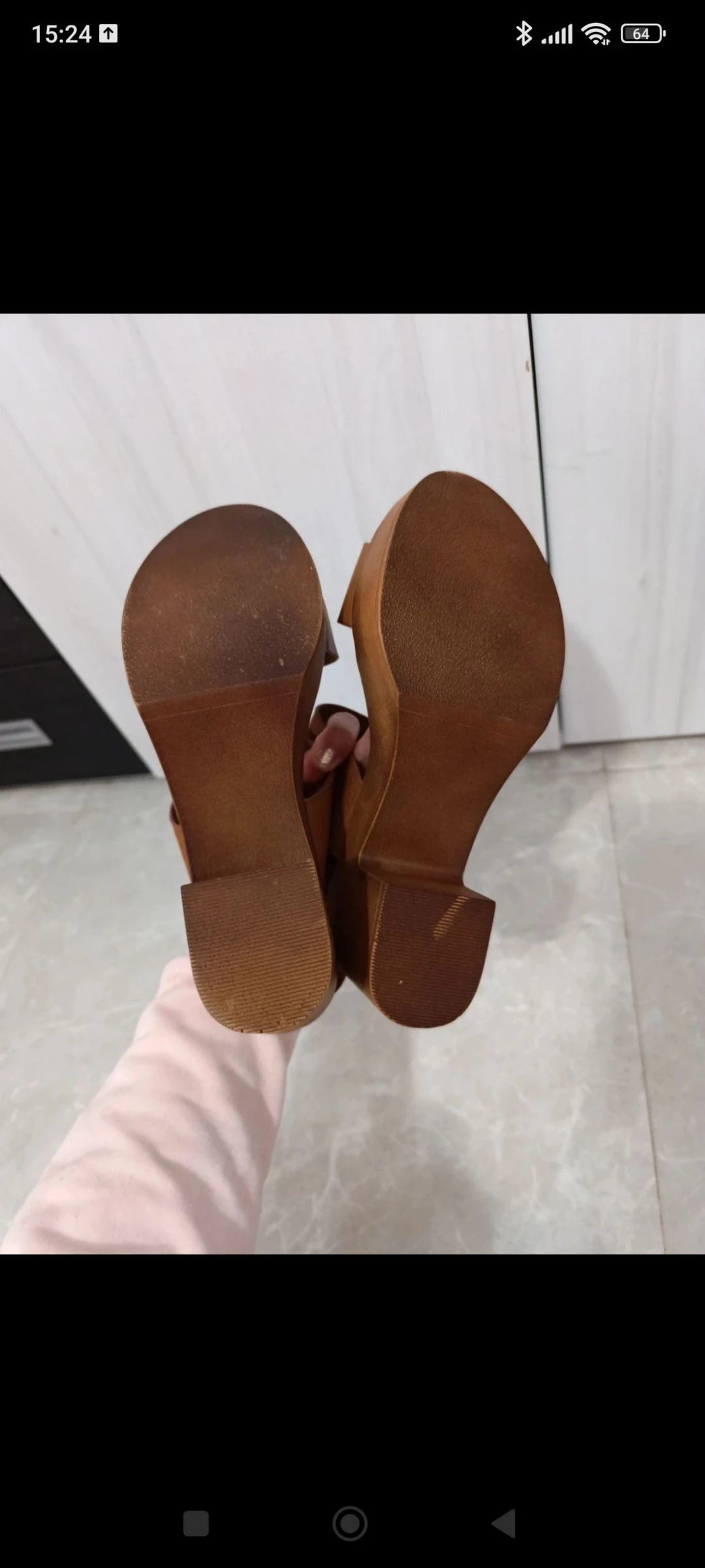 Sandales à talons en bois – photo 5